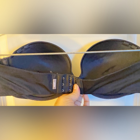 Aerie black straplesss bra, size 36C. - Picture 4 of 7